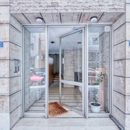 Muse A Dreamy And Fresh New Apartment Афины Экстерьер фото