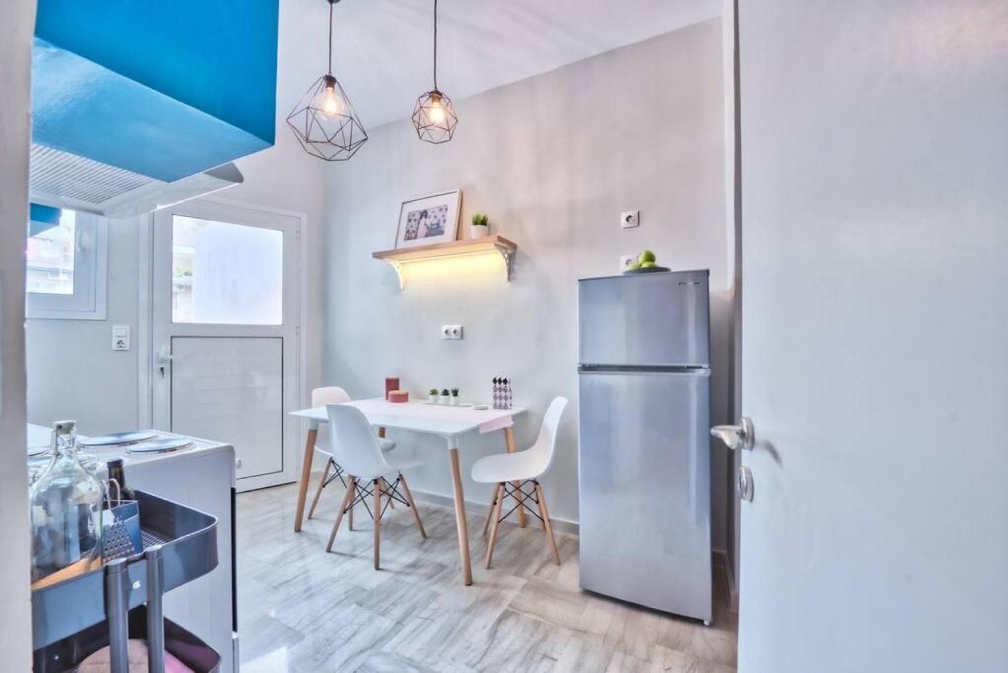 Muse A Dreamy And Fresh New Apartment Афины Экстерьер фото