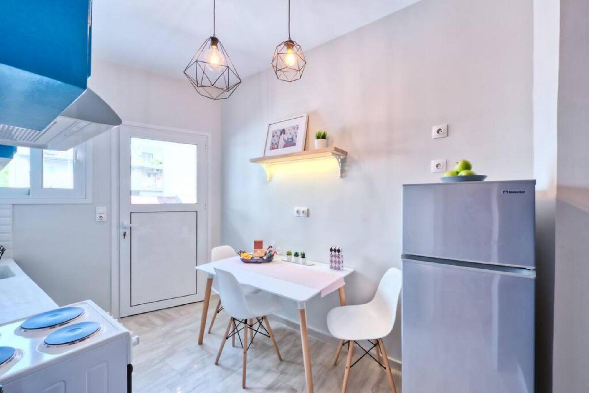 Muse A Dreamy And Fresh New Apartment Афины Экстерьер фото